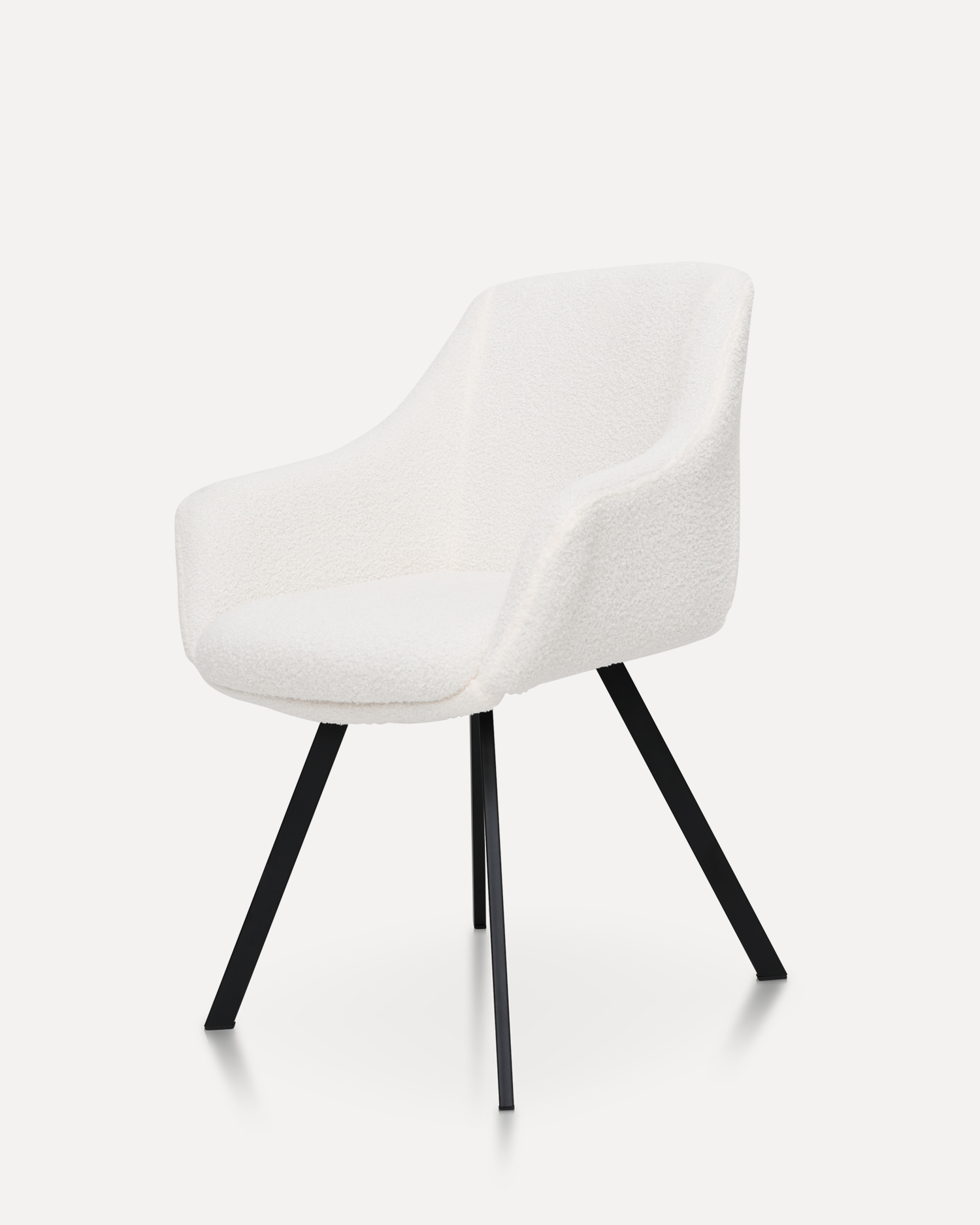 Viihtyisät verhoilut ruokailutuolit